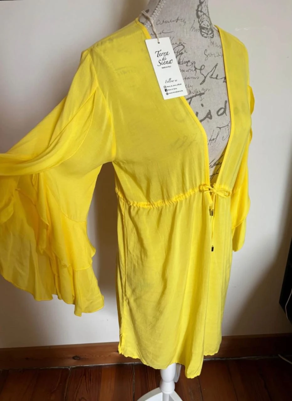 🌞 Long-sleeved yellow beach dress with ruffles – Size M – photo 4